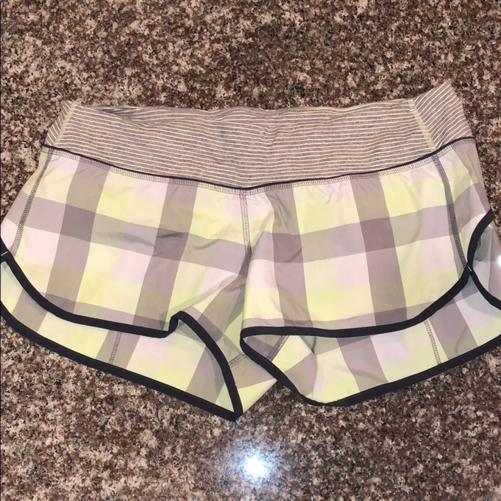 Lululemon Speed Shorts, Checkmate Faded Zap, 10